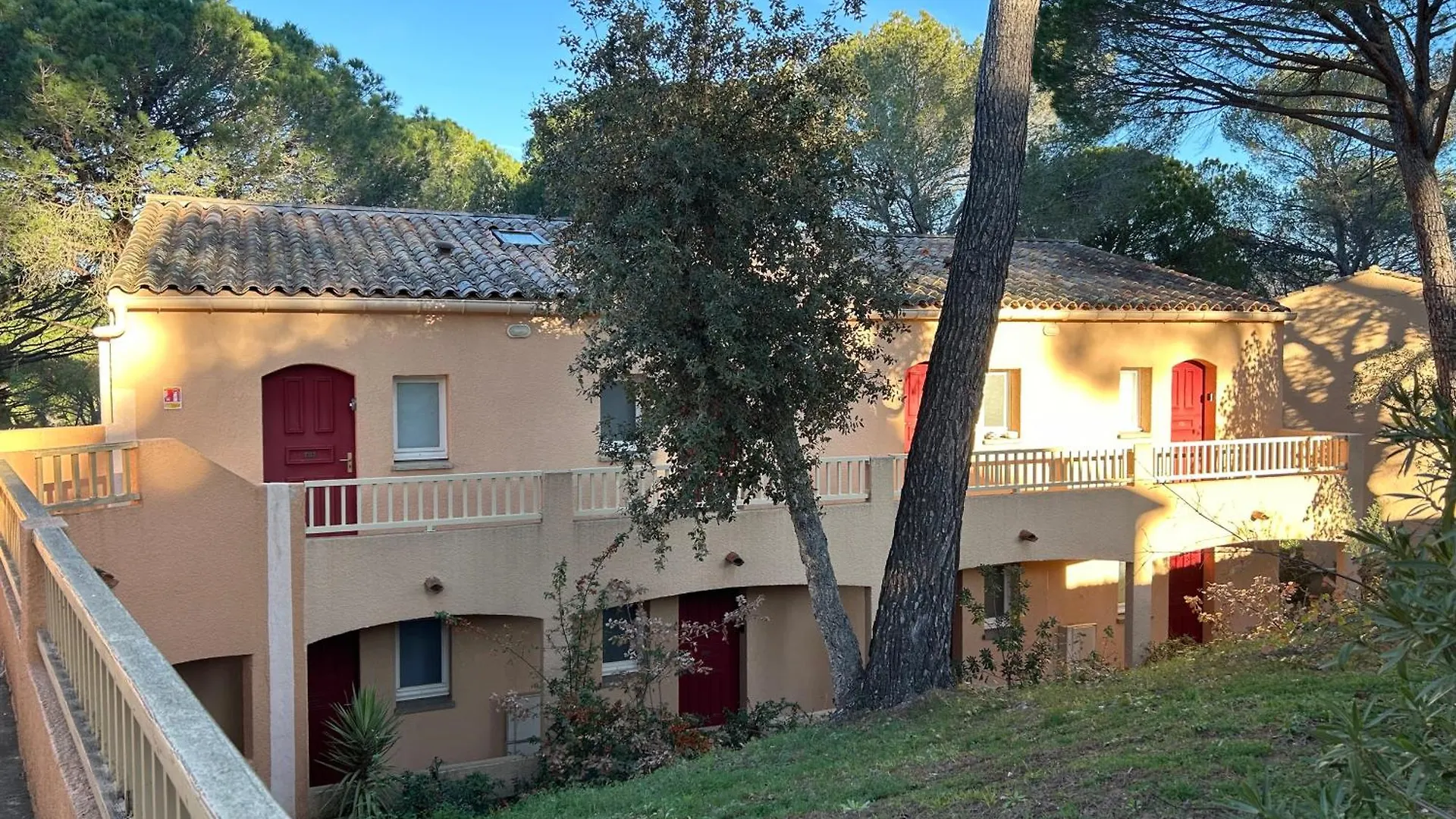 Domaine Valescure Vue Piscine Ou Pinede - Wifi Apartment Saint-Raphael  0*, Saint-Raphael (Var)